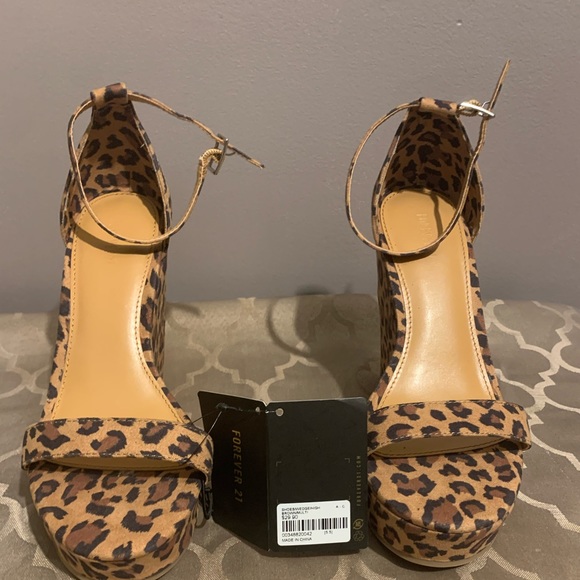 Forever 21 Wedges - Picture 1 of 3
